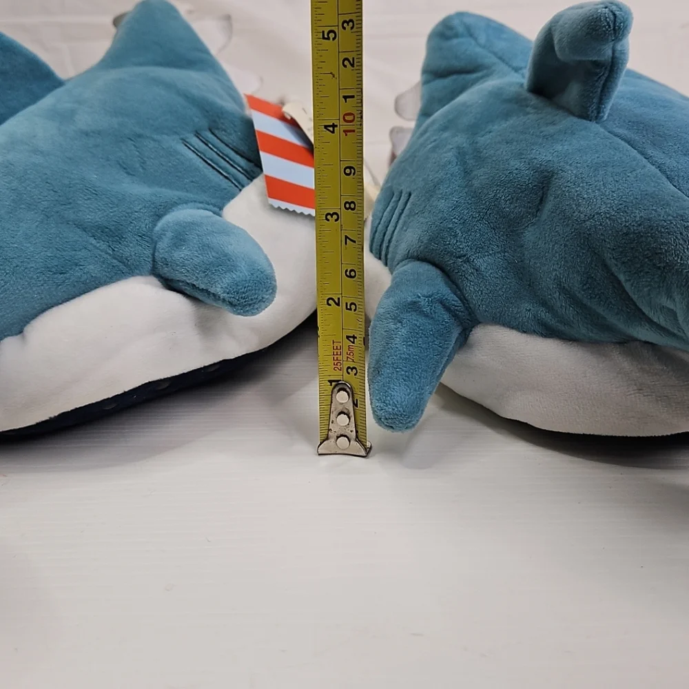 Cat&Jack Knox Shark Ankle Biter Sleepers Blue/white Size XL6
